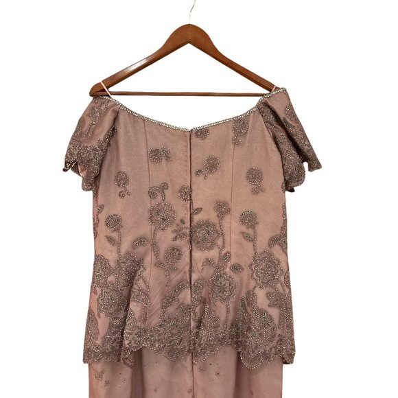 Pink Off-Shoulder Beaded Floral Embroidered Dress Formal Gown With Scalloped Hem - Picture 6 of 13